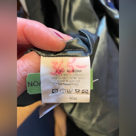 Italian Silk Jacket - Picture 5 of 6